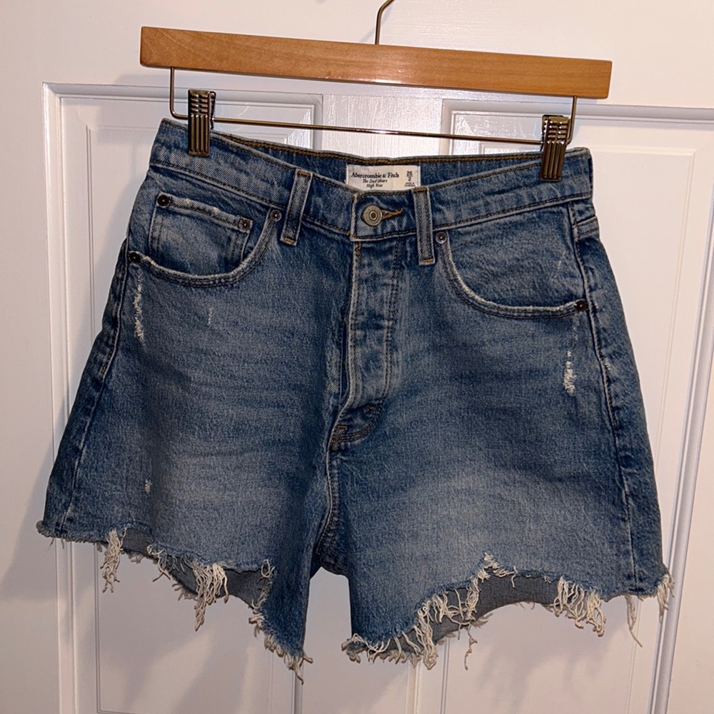 Abercrombie Curvy High Rise Dad Short